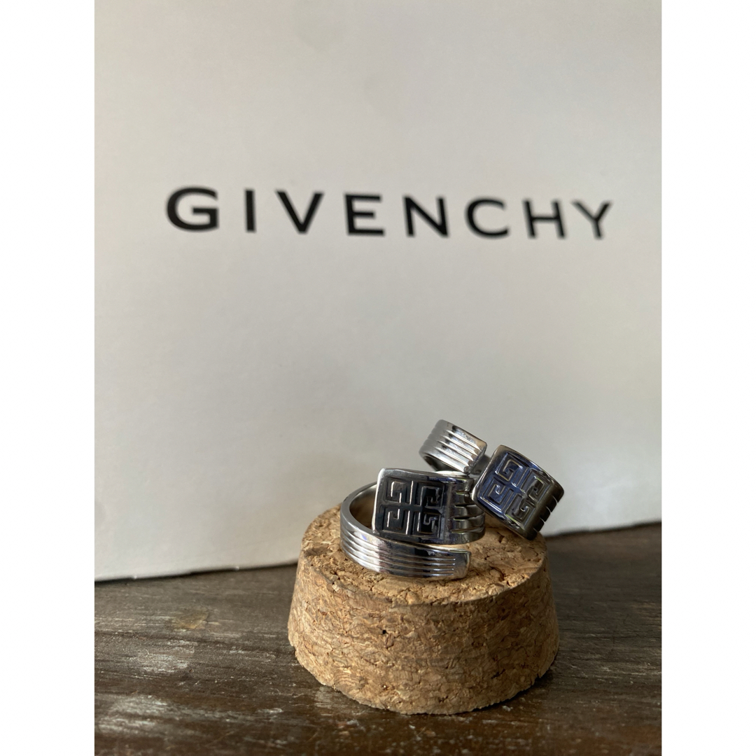 GIVENCHY(ジバンシィ)のGIVENCHY ジバンシィ　ジバンシー　指輪　平行巻き　螺旋巻き　2本セット メンズのアクセサリー(リング(指輪))の商品写真