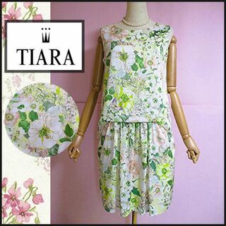 tiara - 【Tiara/ティアラ】フラワープリント　ワンピース　手洗い 　花柄　ノースリ
