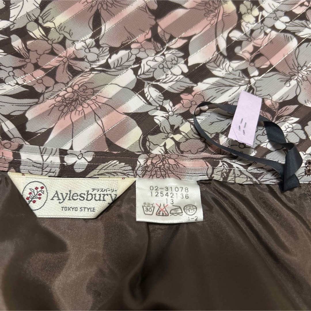 Aylesbury(アリスバーリー)のアリスバーリー　13号　フラワー可愛い　スカート レディースのスカート(ひざ丈スカート)の商品写真