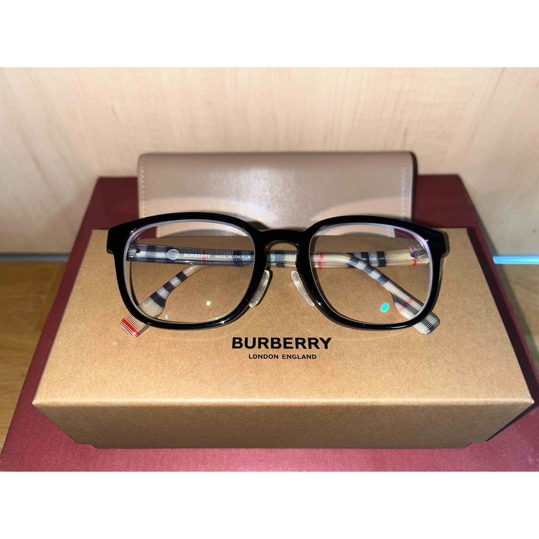 BURBERRY(バーバリー)のBURBERRY メガネ 度入り B2344F ☆美品☆ ケース新品 メンズのファッション小物(サングラス/メガネ)の商品写真