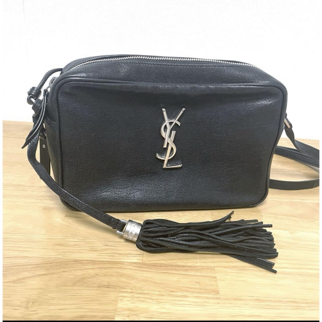 Yves Saint Laurent(イヴサンローラン)のイヴサンローラン ショルダーバッグブラック Yves Saint Laurent レディースのバッグ(ショルダーバッグ)の商品写真