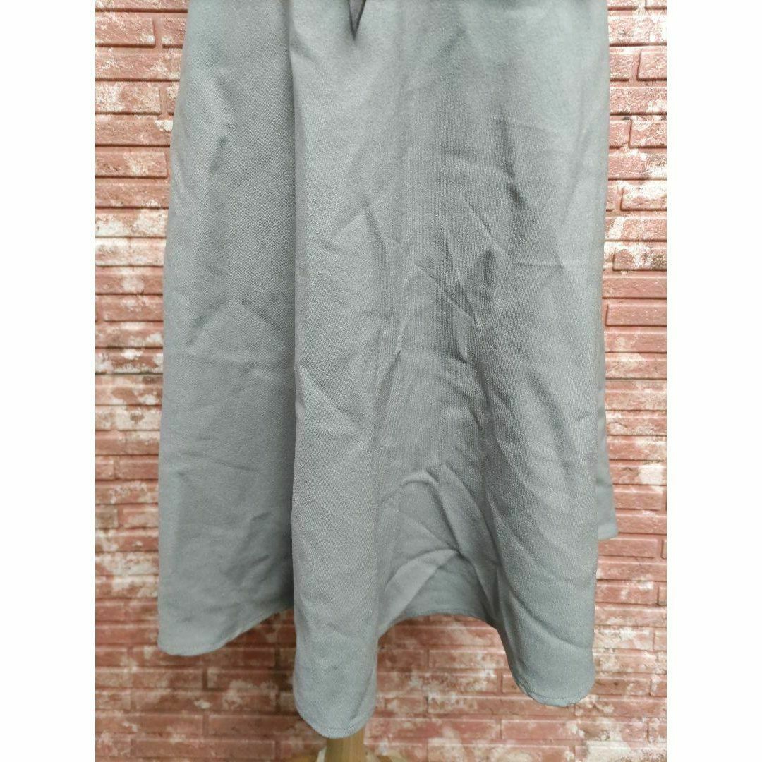 Rope' Picnic(ロペピクニック)のROPE PICNIC ロペピクニック ベルト付き フレアスカート グレー 36 レディースのスカート(ひざ丈スカート)の商品写真