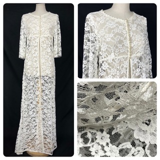 vintage perl buttons floral lace robe