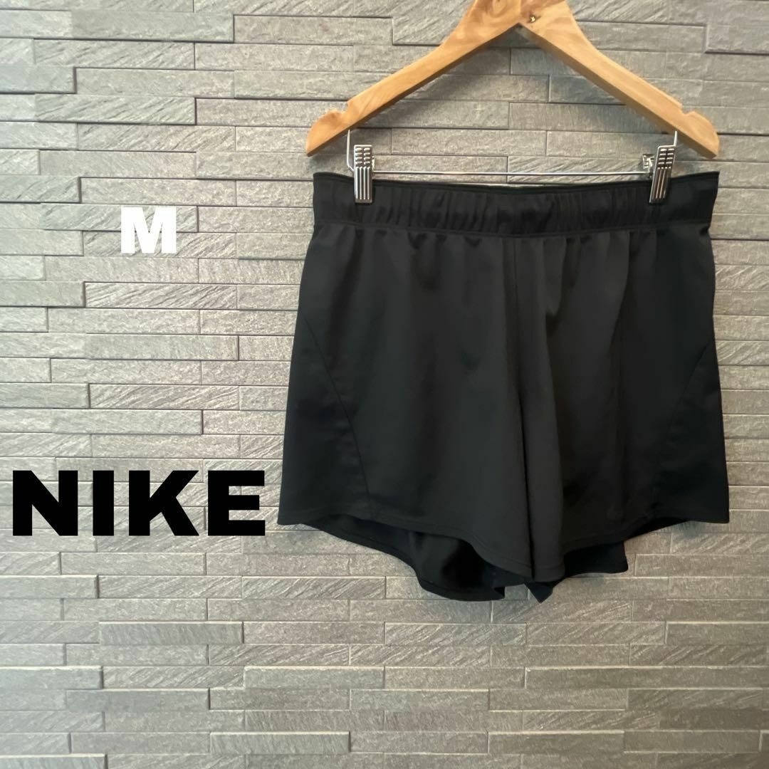 NIKE(ナイキ)のナイキ　NIKE ショートパンツ　半ジャージ ハーフパンツ スウェット  M 黒 スポーツ/アウトドアのランニング(ウェア)の商品写真