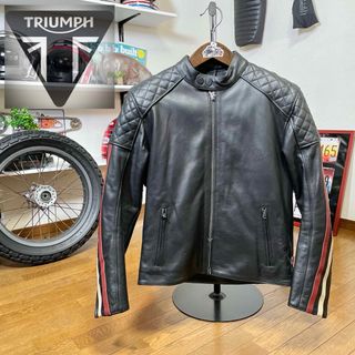 超美品☆TRIUMPH トライアンフ レザージャケット ブラック/M（XL相当）(装備/装具)