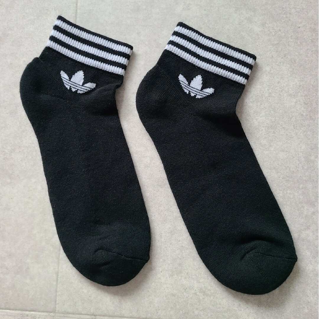 Originals（adidas）(オリジナルス)のadidas originals  アディダスオリジナルス 靴下 黒 メンズのレッグウェア(ソックス)の商品写真