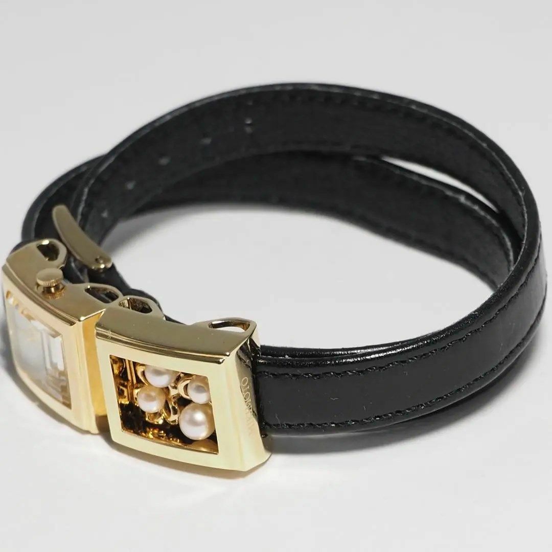 MIKIMOTO(ミキモト)の未使用 ミキモト パール シェル文字盤 バングルウォッチ 腕時計 箱 C450 レディースのファッション小物(腕時計)の商品写真
