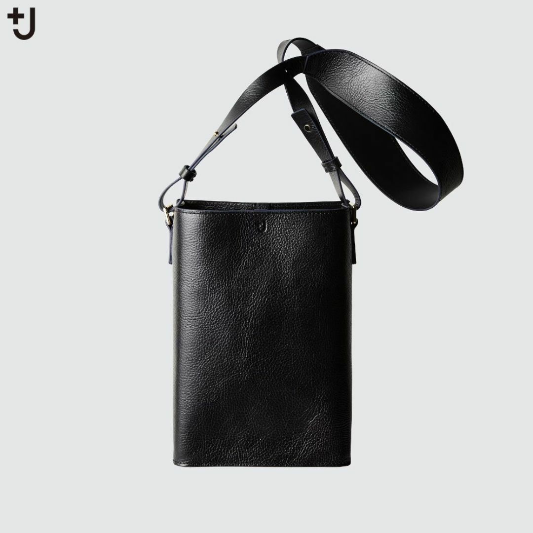 UNIQLO - UNIQLO +Jユニクロ レザーショルダーバッグ ブラック UNIQLO - UNIQLO +Jユニクロ レザーショルダーバッグ ブラック