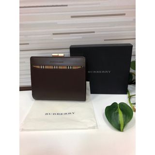 BURBERRY - ◇未使用品【BURBERRY】レザー二つ折り財布