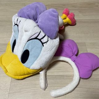 ディズニー(Disney)のデイジー　ファンキャップ　カチューシャ(カチューシャ)