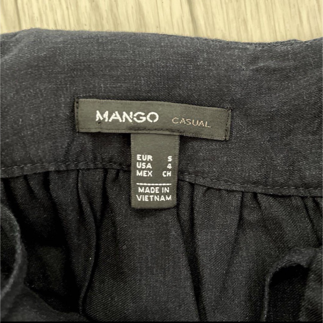 MANGO(マンゴ)のMANGO リネン混 キャミワンピース ネイビー S レディースのワンピース(ひざ丈ワンピース)の商品写真