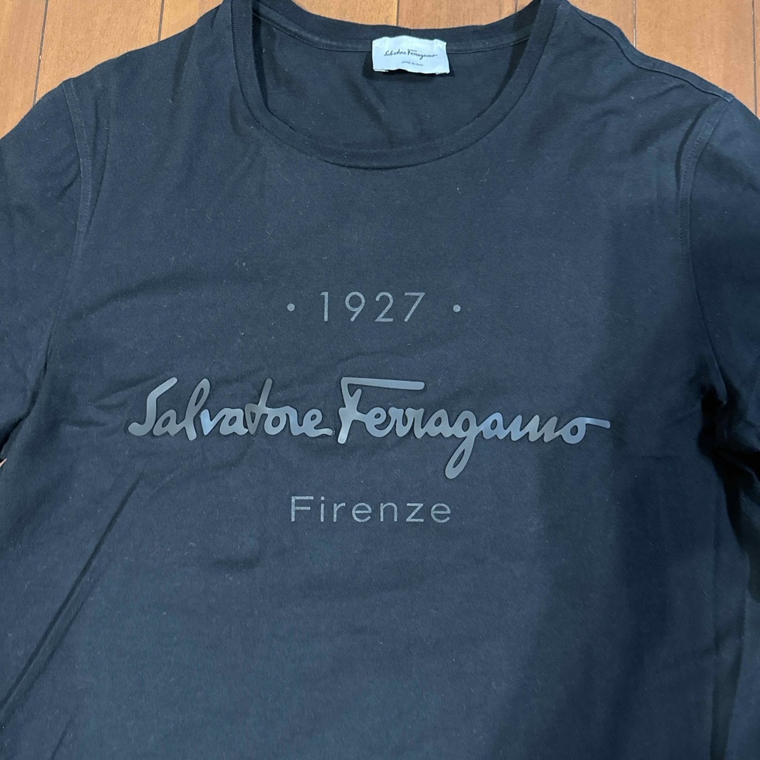 Salvatore Ferragamo(サルヴァトーレフェラガモ)のフェラガモ メンズ  コットンTシャツSサイズ メンズのトップス(Tシャツ/カットソー(半袖/袖なし))の商品写真