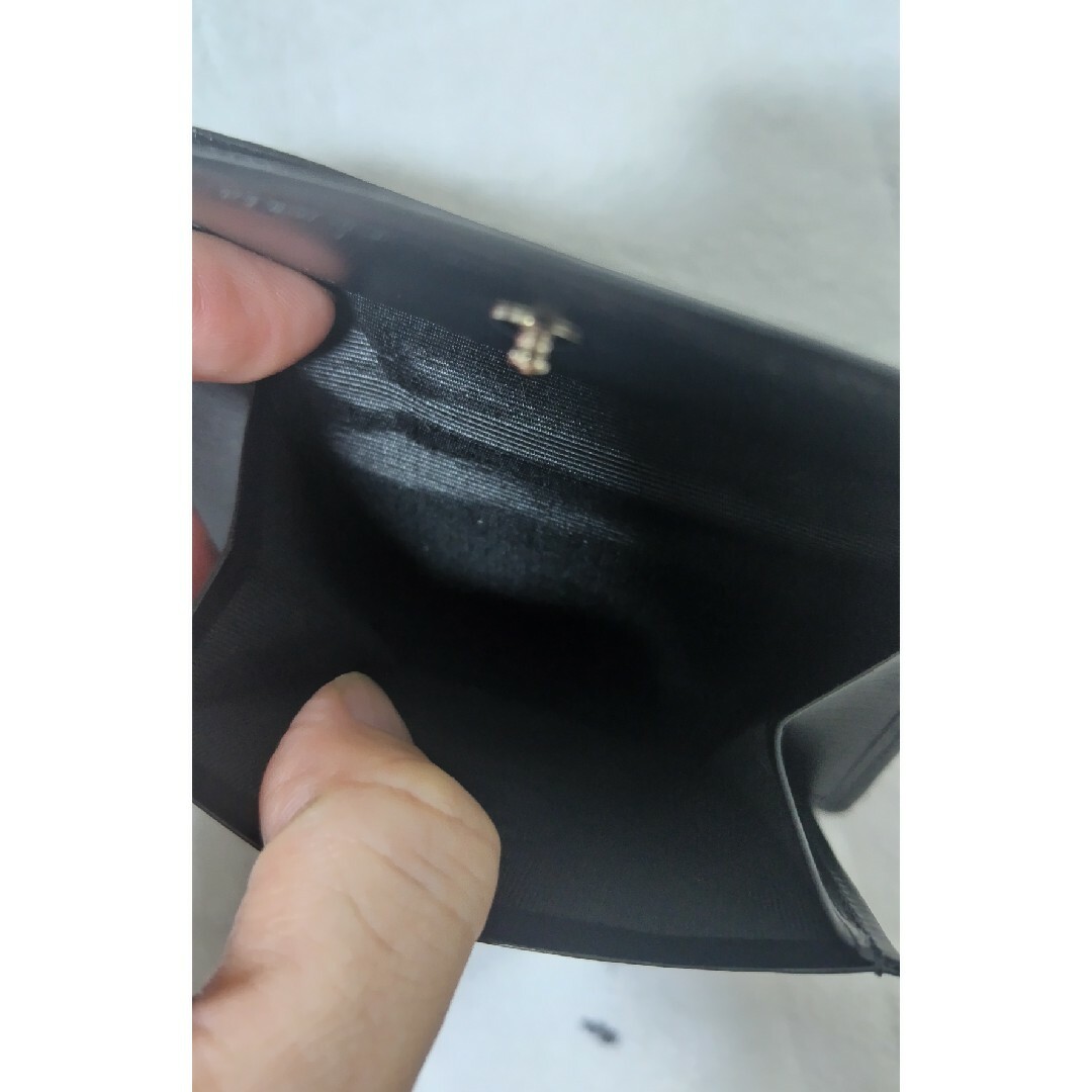 mila schon(ミラショーン)の新品　ミラショーン　メンズ　カーフレザー　二つ折り財布　黒 メンズのファッション小物(折り財布)の商品写真