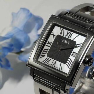 フェンディ(FENDI)のフェンディ クアドロ シェル文字盤 ズッカ柄 デイト メンズ 腕時計 C286(腕時計(アナログ))