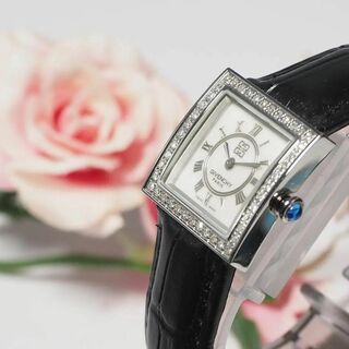 ジバンシイ ダイヤベゼル シェル文字盤 革ベルト レディース 腕時計 C456