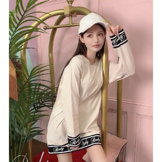 Rady 新品未使用タグ付き　　ロゴロングTシャツ　大人気完売品