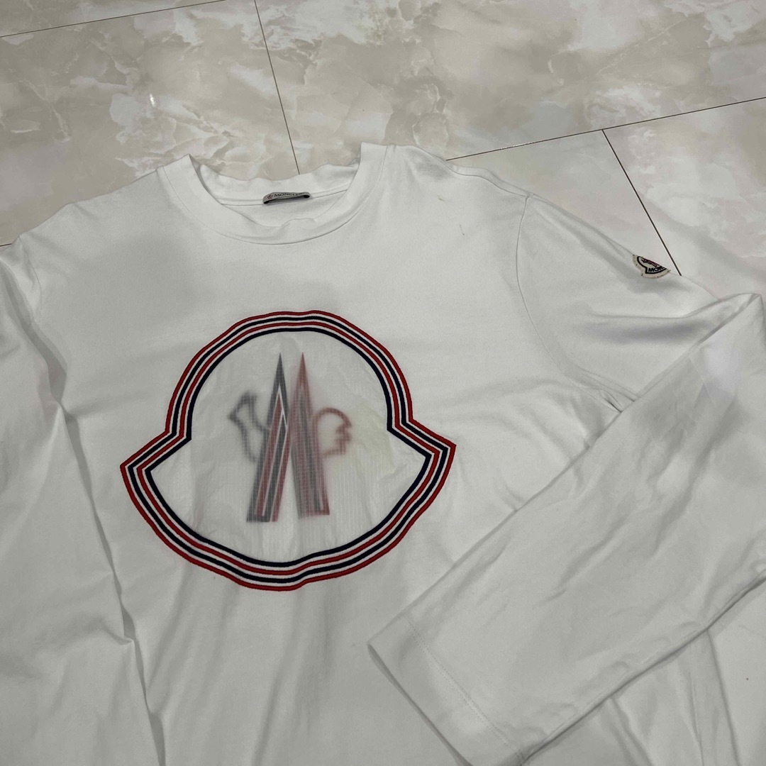 MONCLER(モンクレール)のモンクレール　メンズ　ティシャツ　ロンT メンズのトップス(Tシャツ/カットソー(七分/長袖))の商品写真