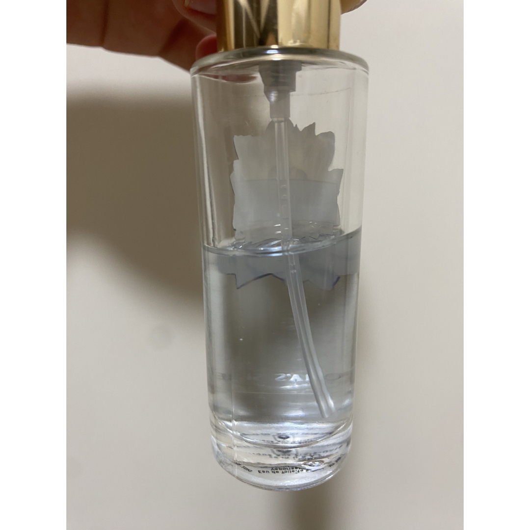 Victoria's Secret(ヴィクトリアズシークレット)のヴィクトリアズシークレット　シークレットチャーム　30ml コスメ/美容の香水(ユニセックス)の商品写真