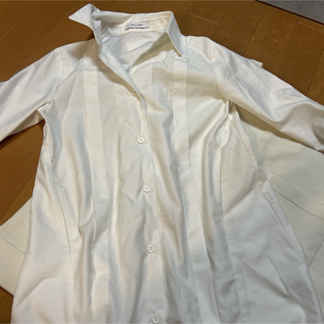 JEANASIS(ジーナシス)のジーナシス 　七部丈シャツ120センチ& Tシャツ半袖フリーサイズ　セット レディースのトップス(Tシャツ(半袖/袖なし))の商品写真