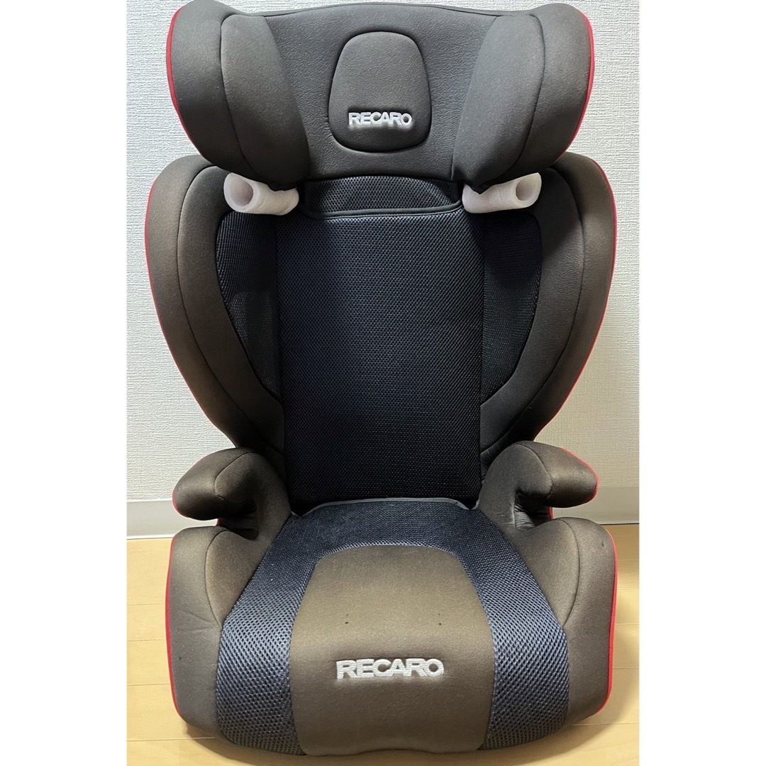 RECARO(レカロ)のRECARO ジェイスリーシュヴァルツ チャイルドシートジュニアシート  キッズ/ベビー/マタニティの外出/移動用品(自動車用チャイルドシート本体)の商品写真