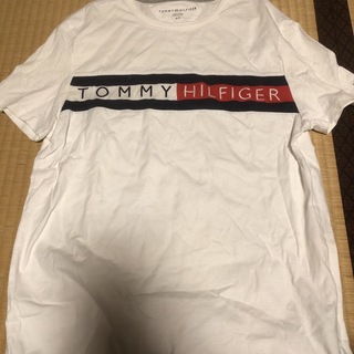 TOMMYHILFIGERトミーヒルフィガーTシャツ