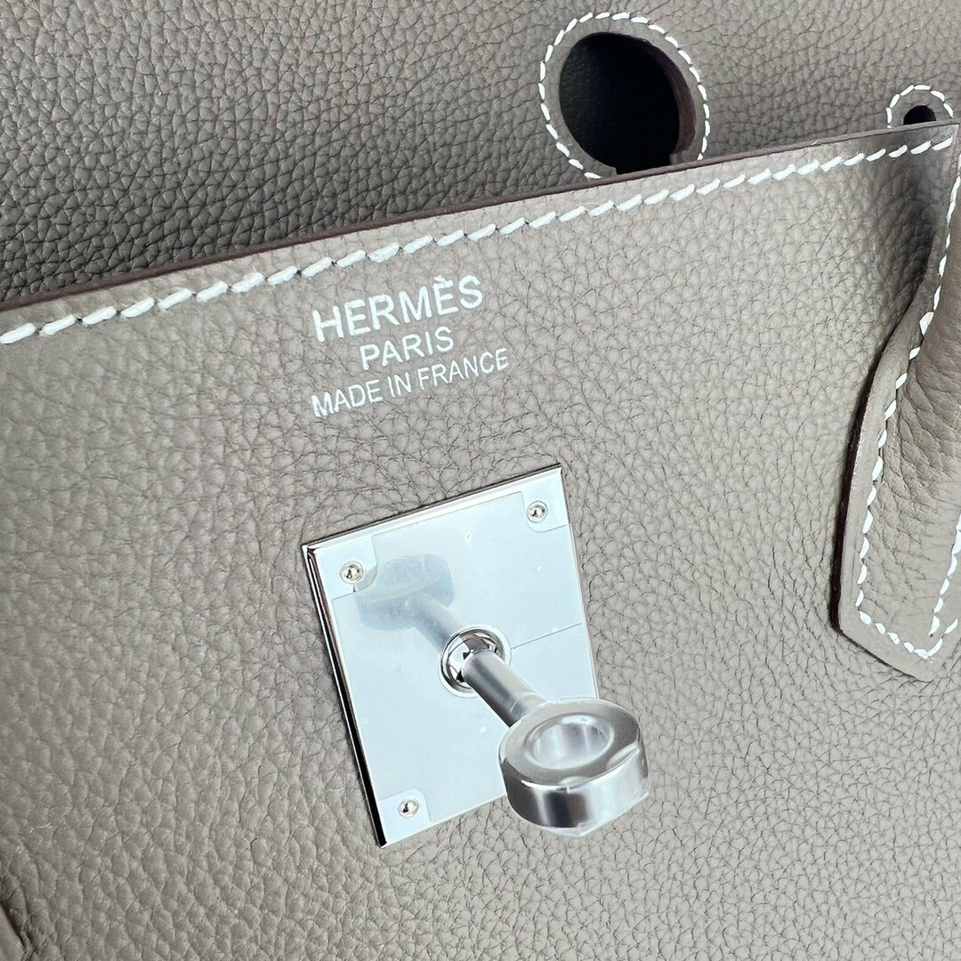 Hermes(エルメス)の新品未使用 HERMES エルメス Birkin40 バーキン40 Etoupe エトープ PHW シルバー金具 Togo トゴ Stamp-W W刻印 ハンドバッグ レディースのバッグ(ハンドバッグ)の商品写真