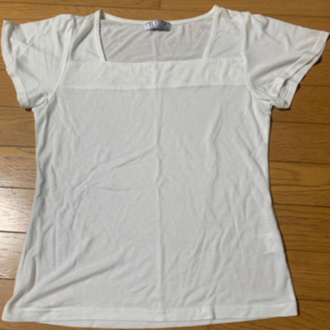 レディース スクエアカット Tシャツ　Lサイズ レディースのトップス(Tシャツ(半袖/袖なし))の商品写真