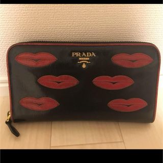 プラダ(PRADA)のプラダ　リップ柄長財布(財布)