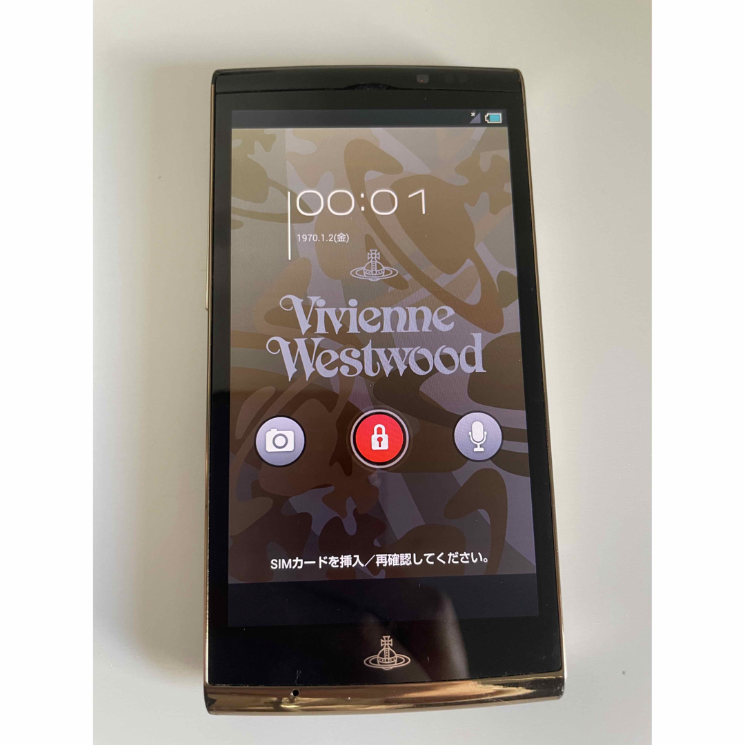 Docomo VivienneWestwood AQUOS スマートホン本体 スマホ/家電/カメラのスマートフォン/携帯電話(スマートフォン本体)の商品写真