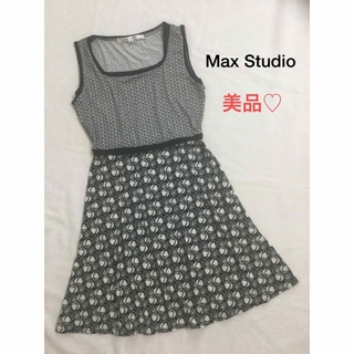 美品♡MAX STUDIO ワンピース　白＆黒　。(ひざ丈ワンピース)