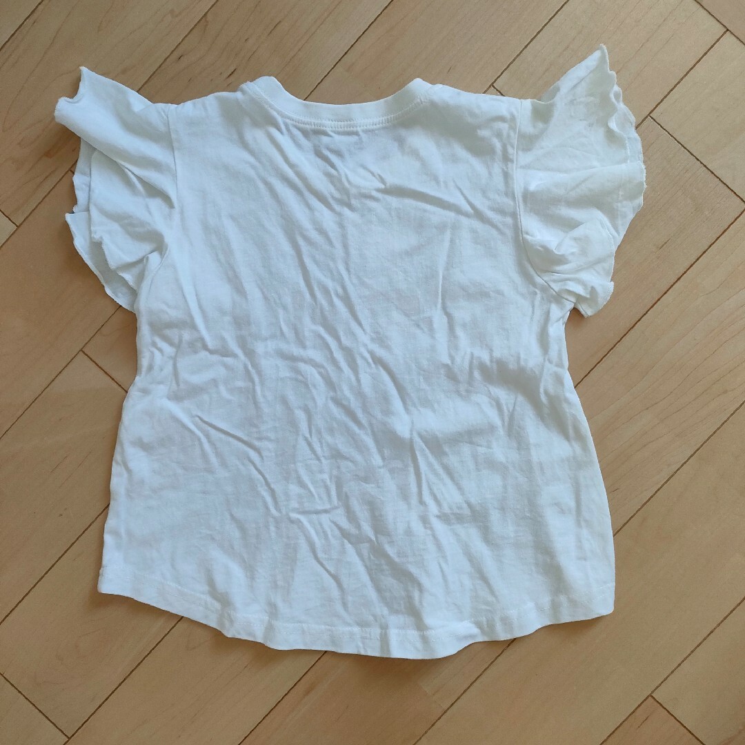 美品　120　Tシャツ　フリル　トップス　綿　半袖　女の子　白　夏 キッズ/ベビー/マタニティのキッズ服女の子用(90cm~)(Tシャツ/カットソー)の商品写真
