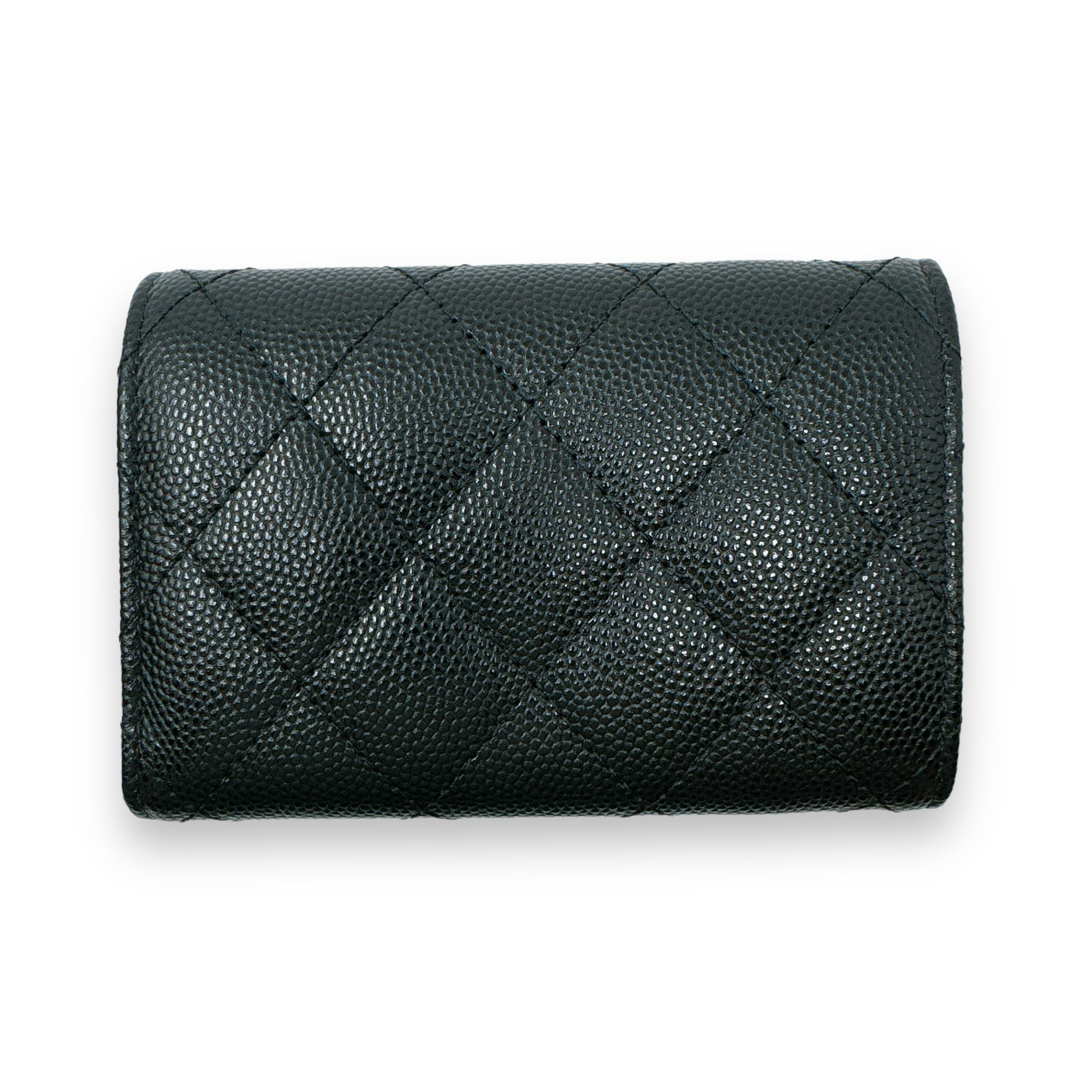 CHANEL(シャネル)のシャネル 3つ折り財布 AP0230 ブラック 黒 ゴールド金具 キャビアスキン レディースのファッション小物(財布)の商品写真