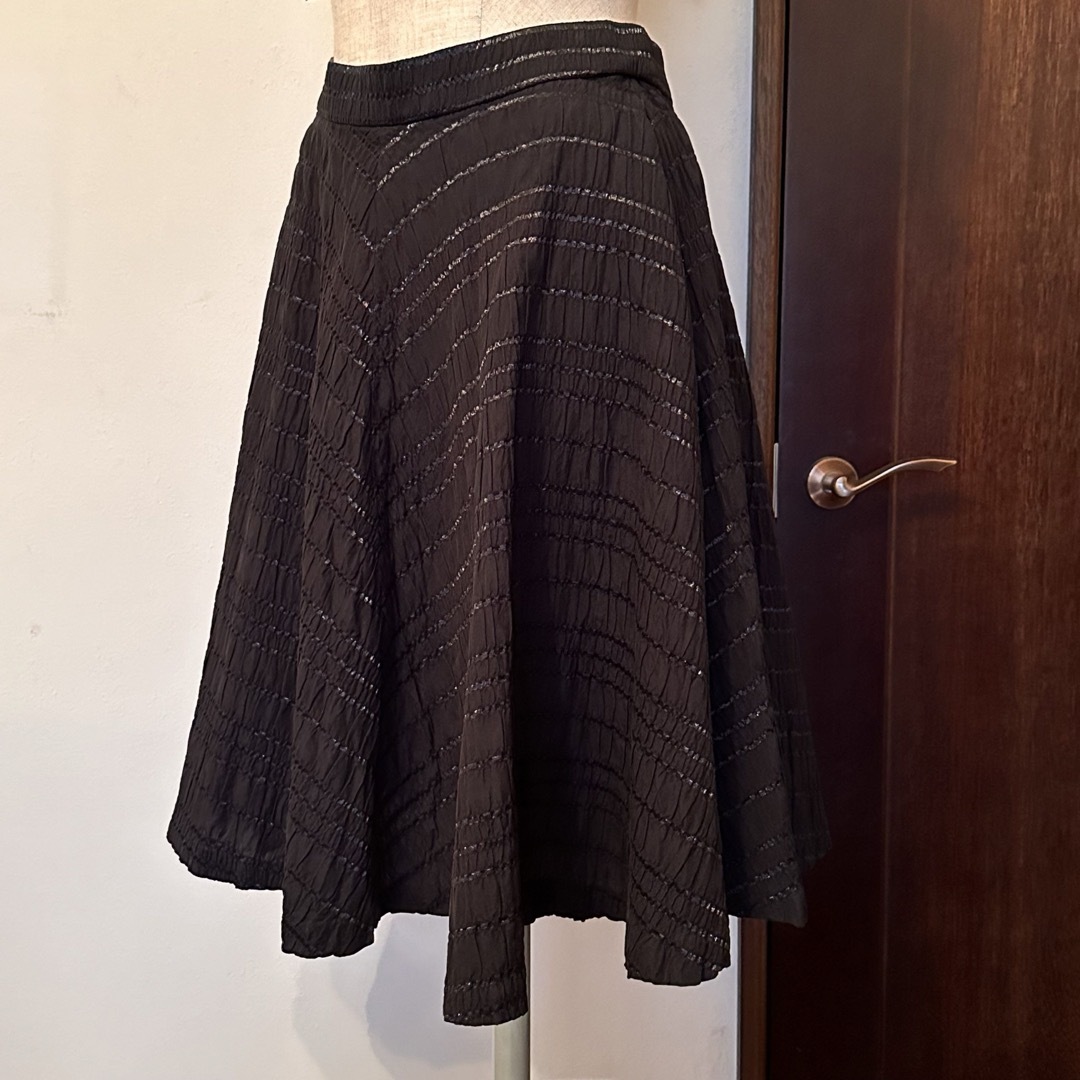 Vivienne Westwood(ヴィヴィアンウエストウッド)のvivienne westwood フレアースカート レディースのスカート(ひざ丈スカート)の商品写真