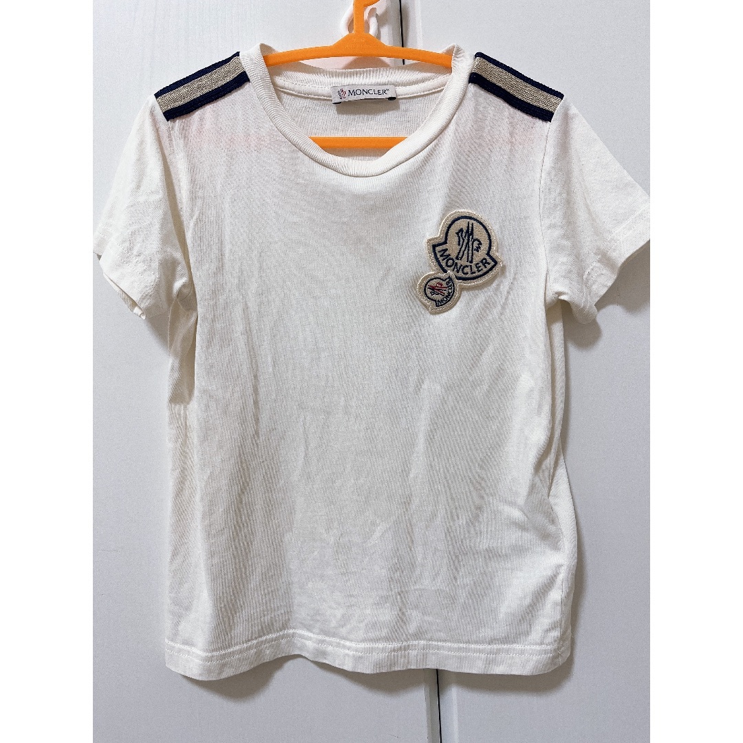 MONCLER(モンクレール)のMONCLER Tシャツ キッズ/ベビー/マタニティのキッズ服男の子用(90cm~)(Tシャツ/カットソー)の商品写真