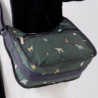 レスポートサック(LeSportsac)の【新品】レスポートサック 　ブリード オブ ドッグ　ショルダーバッグ　ポーチ付き(ショルダーバッグ)