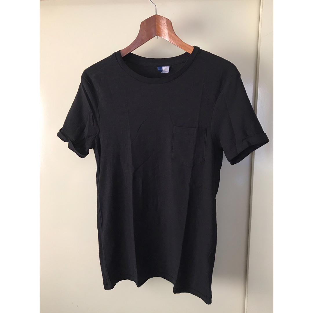 GAP(ギャップ)の【美品(未使用あり)】GAP・H&M・GU  Tシャツ  6点セット メンズS メンズのトップス(Tシャツ/カットソー(半袖/袖なし))の商品写真