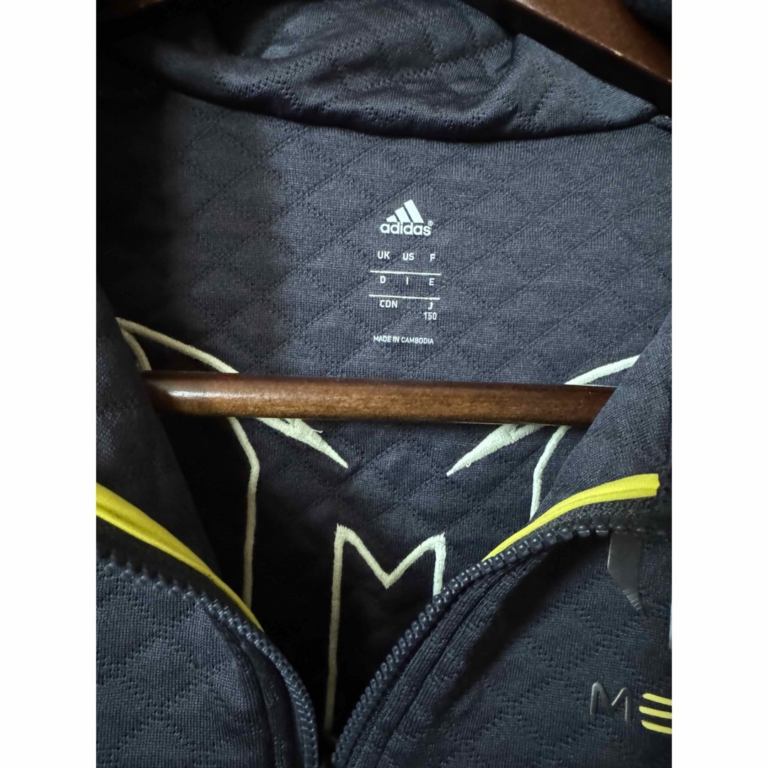adidas(アディダス)のadidas×Messi 150cm キッズトレーナー キッズ/ベビー/マタニティのキッズ服男の子用(90cm~)(Tシャツ/カットソー)の商品写真