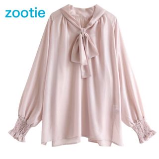 ズーティー(Zootie)の2way　ボウタイブラウス　シアー　フリル　ラメ　ピンク　Zootie　シャツ(シャツ/ブラウス(長袖/七分))