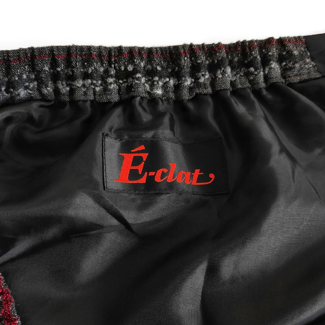 sacai(サカイ)の美品 ロングスカート アシンメトリー ジャガード グレーブラック 黒 赤 レッド レディースのスカート(ロングスカート)の商品写真