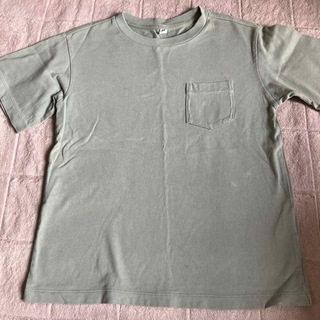 ユニクロ(UNIQLO)の130 ユニクロ　半袖シャツ(Tシャツ/カットソー)