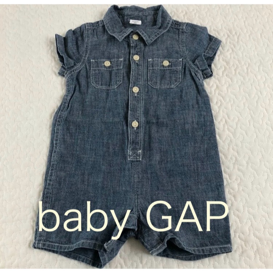 babyGAP(ベビーギャップ)のベビーGAP 半袖デニムロンパース　70サイズ(6〜12M) BabyGap キッズ/ベビー/マタニティのベビー服(~85cm)(ロンパース)の商品写真