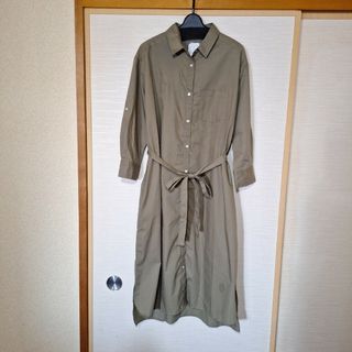 テチチテラス　ロングシャツワンピース　カーキ