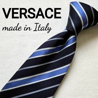 VERSACE - versace ブルー　ブラック　ストライプ　細身の素敵なネクタイ