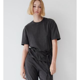 ZARA - 新品 ZARA ザラ Tシャツ カットソー トップス L