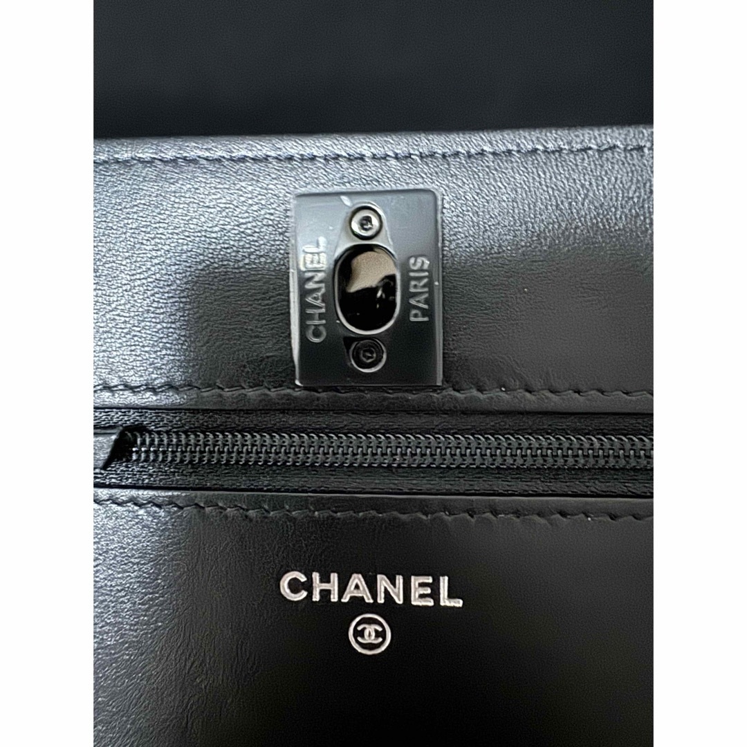 CHANEL(シャネル)の新品　未使用　CHANELチェーンウォレット レディースのバッグ(ショルダーバッグ)の商品写真