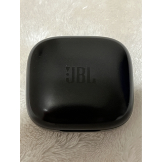 JBL Live Free 2 TWS 充電ケース