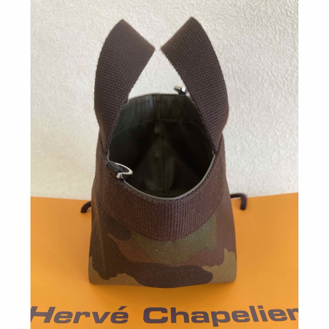 Herve Chapelier(エルベシャプリエ)の極美品　エルベシャプリエ  2700w カモフラ　舟形トート レディースのバッグ(トートバッグ)の商品写真
