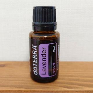 ドテラ(doTERRA)のドテラ☆ラベンダー15ml☆新品・正規品(エッセンシャルオイル（精油）)