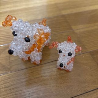 昭和レトロ　ビーズで作った犬(その他)