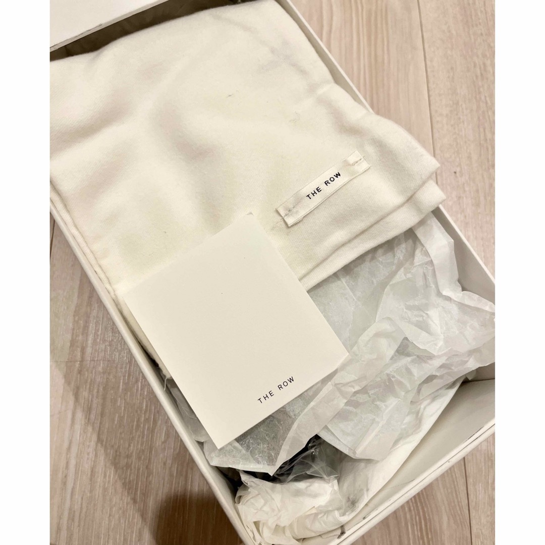 THE ROW - 新品 未使用 THE ROW SOCK シューズ 38 黒の通販 by THE ROW - 新品 未使用 THE ROW SOCK シューズ 38 黒の通販 by